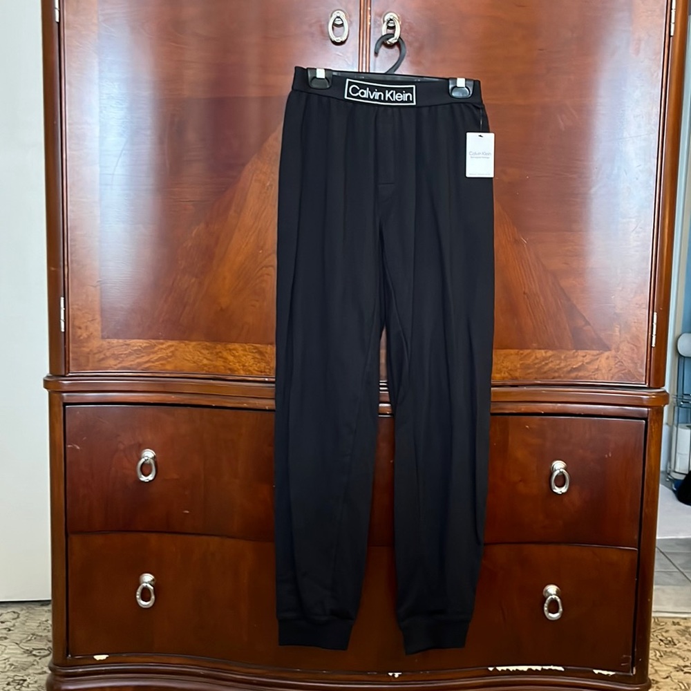 Calvin Klein sleep ware light sweatpants with side slip pockets